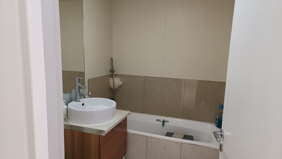 To Let 2 Bedroom Property for Rent in Beachfront Western Cape